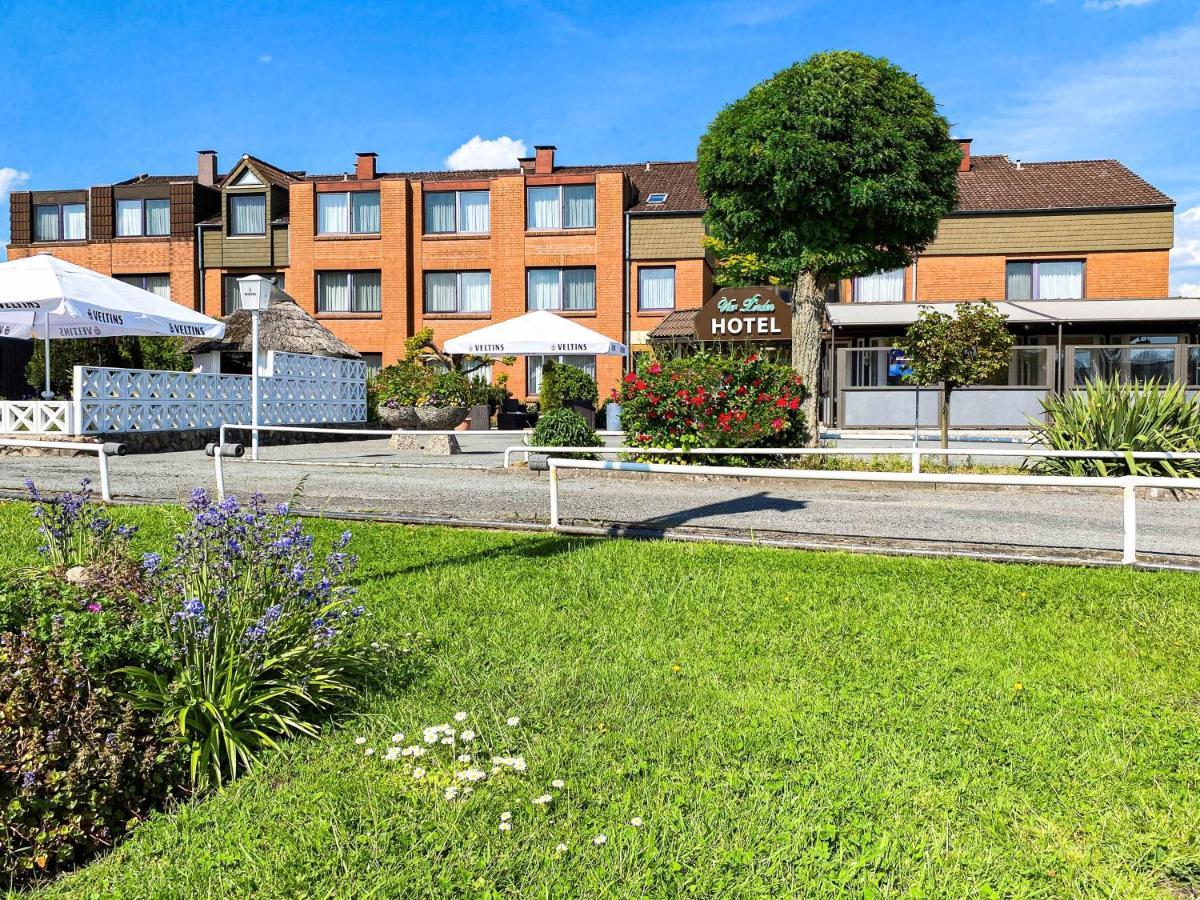 Hotel-Restaurant Vier Linden Stade Exteriör bild